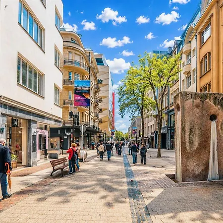 Apartman Grand Rue - Sleeps 5